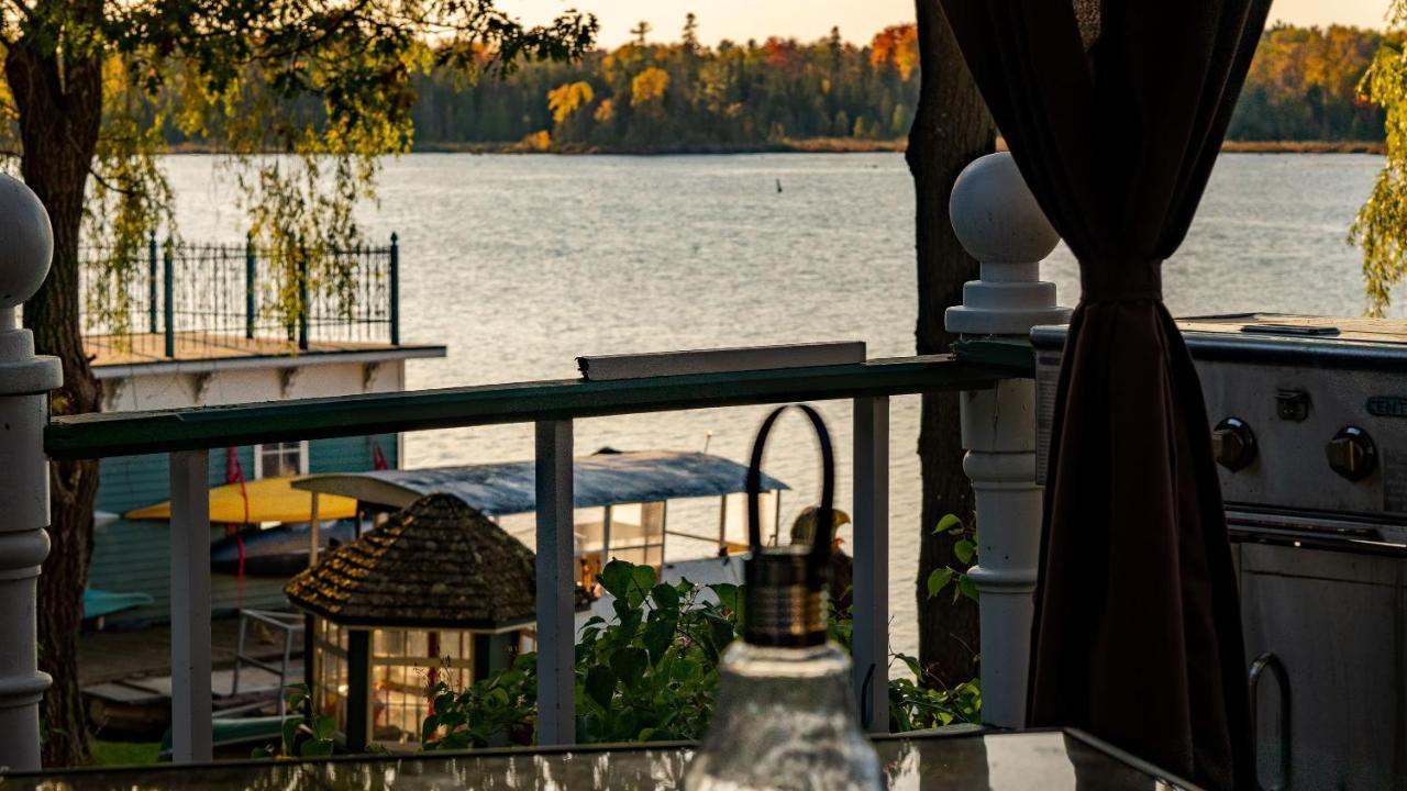 Windswept On The Trent Hotell Campbellford Exteriör bild
